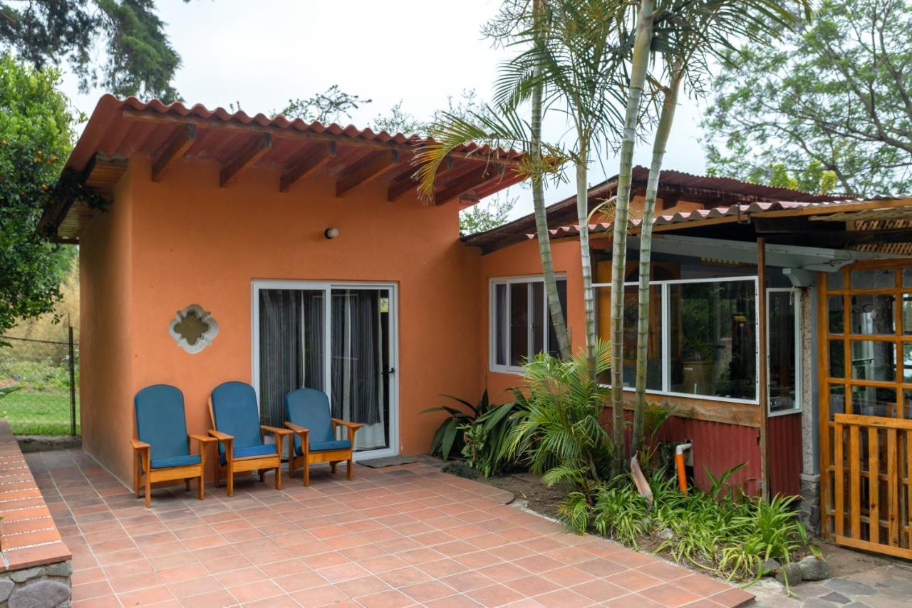 Lake Front Retreat At Los Elementos 圣克鲁斯拉拉古纳 外观 照片